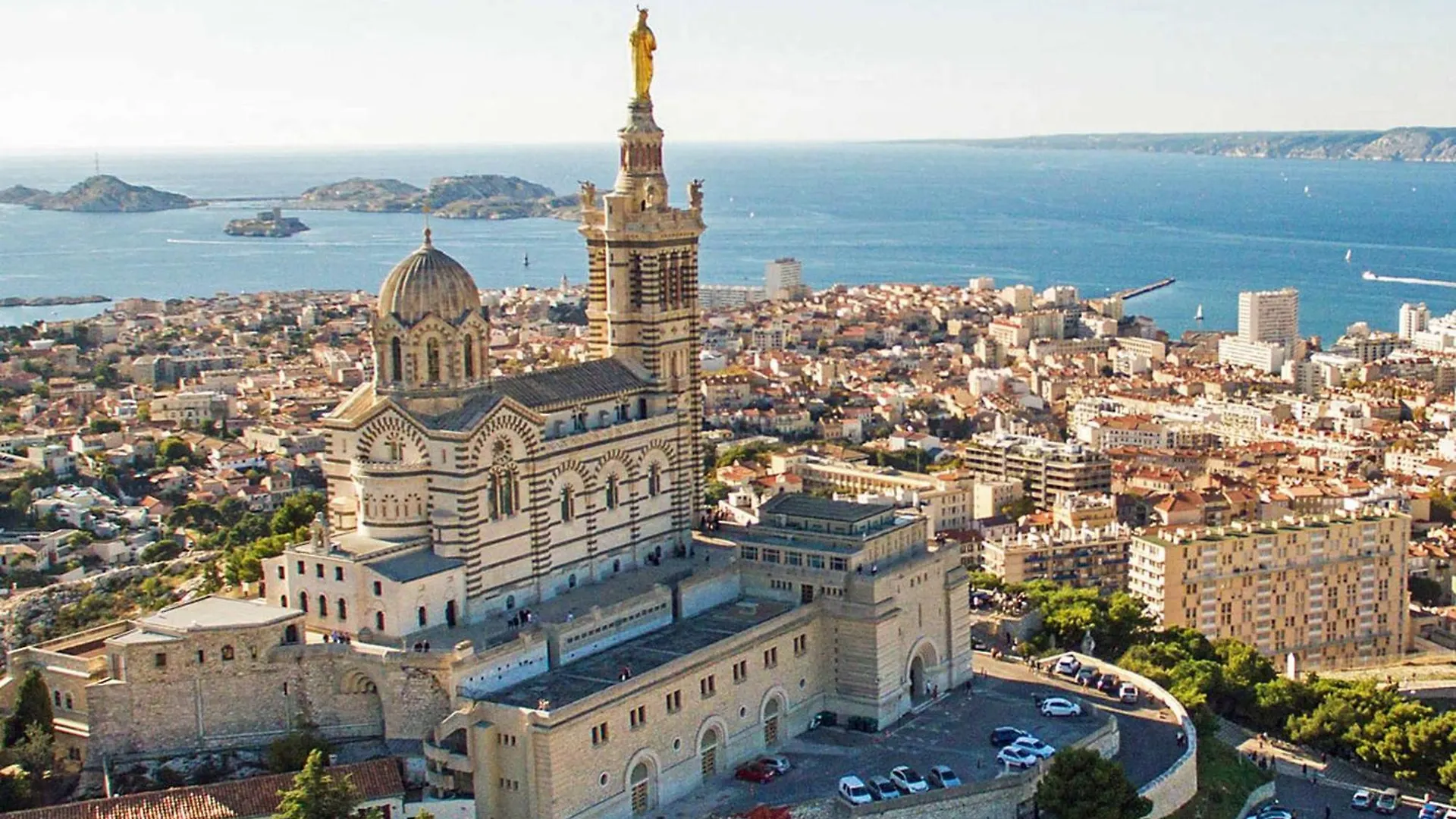 Le 13Or - Appartement De Charme En Plein Centre Ville Avec Parking Et Jolie Terrasse - Panier Joliette Vieux Port Marseilles 0*,  Frankreich