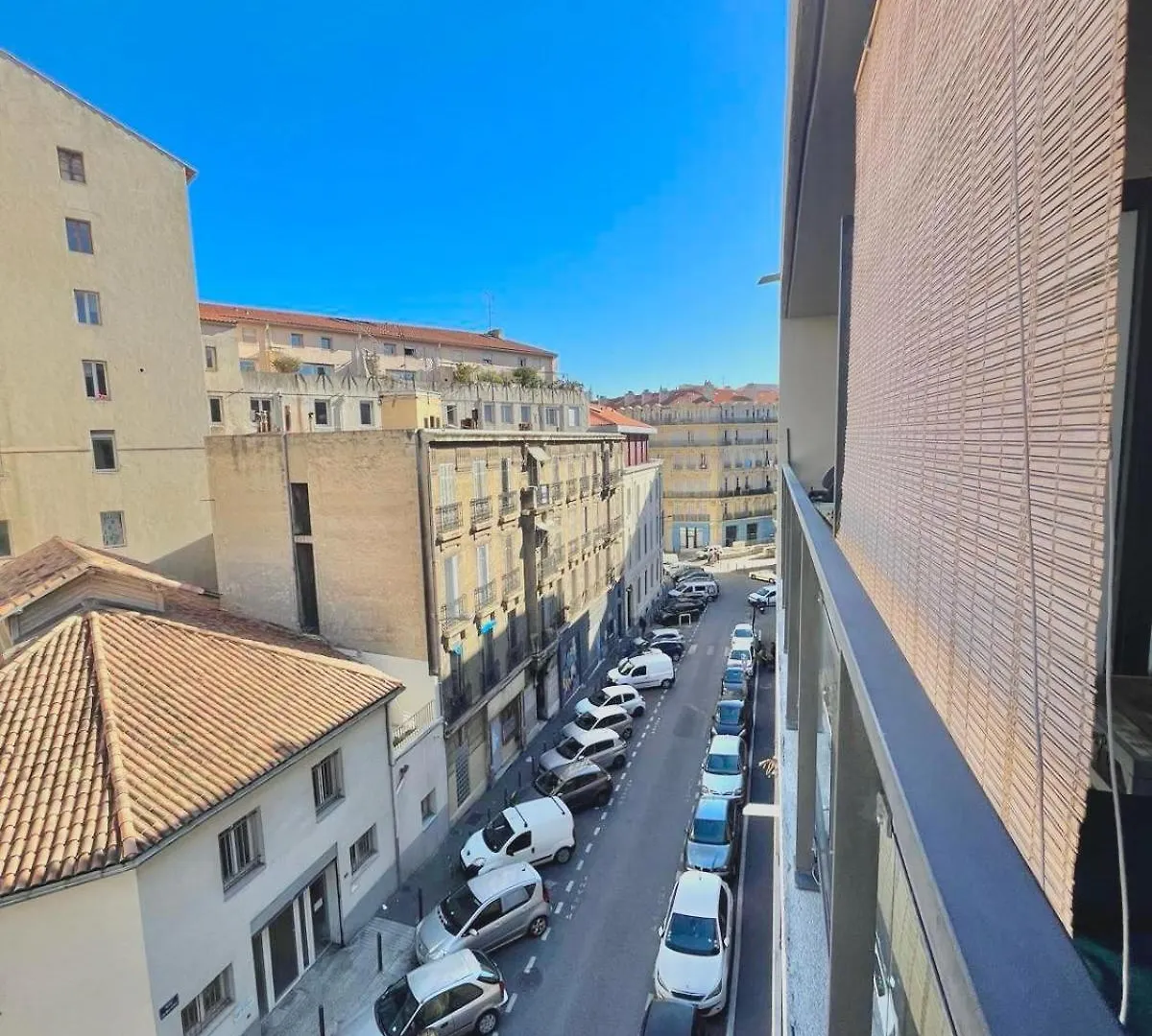 Apartment Le 13Or - Appartement De Charme En Plein Centre Ville Avec Parking Et Jolie Terrasse - Panier Joliette Vieux Port Marseilles Frankreich